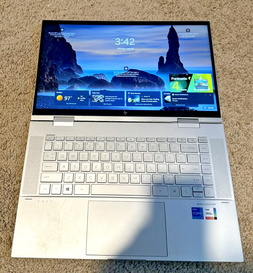 HP ENVY x360 Convert 15-es1035nr, 15.6", touch screen, Windows 11 Home, Intel®